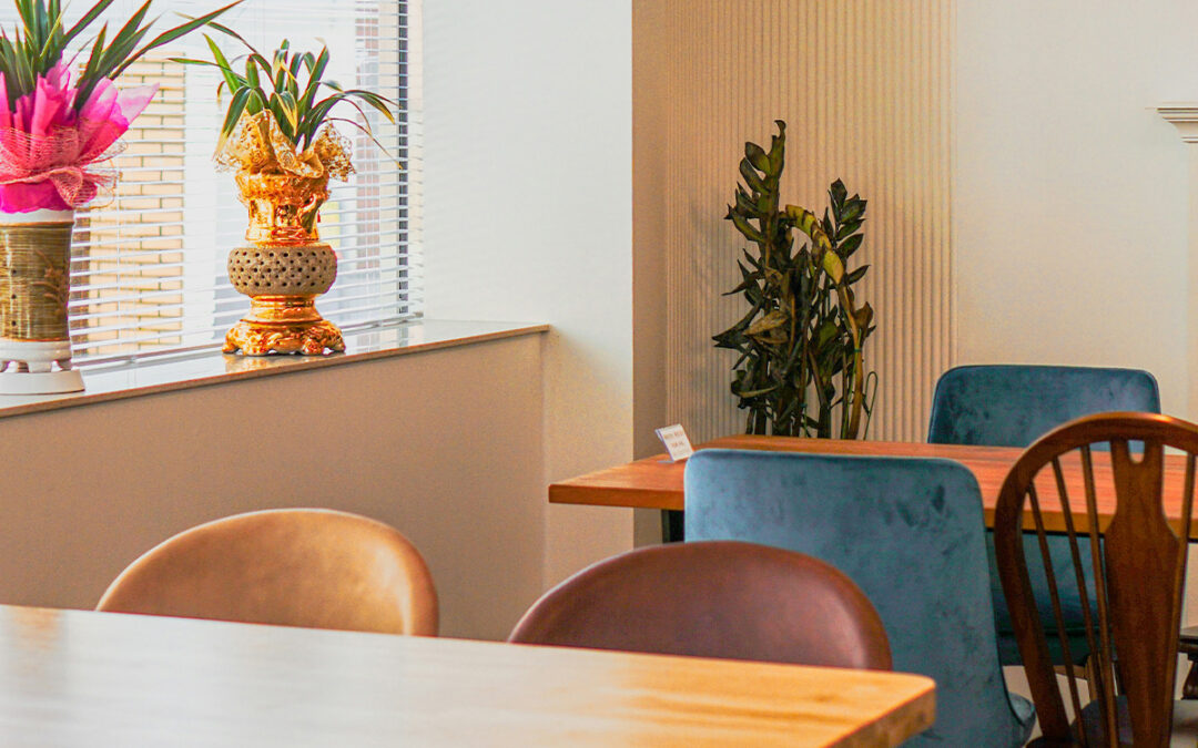 £142,000 Commercial cafe purchase for trading business